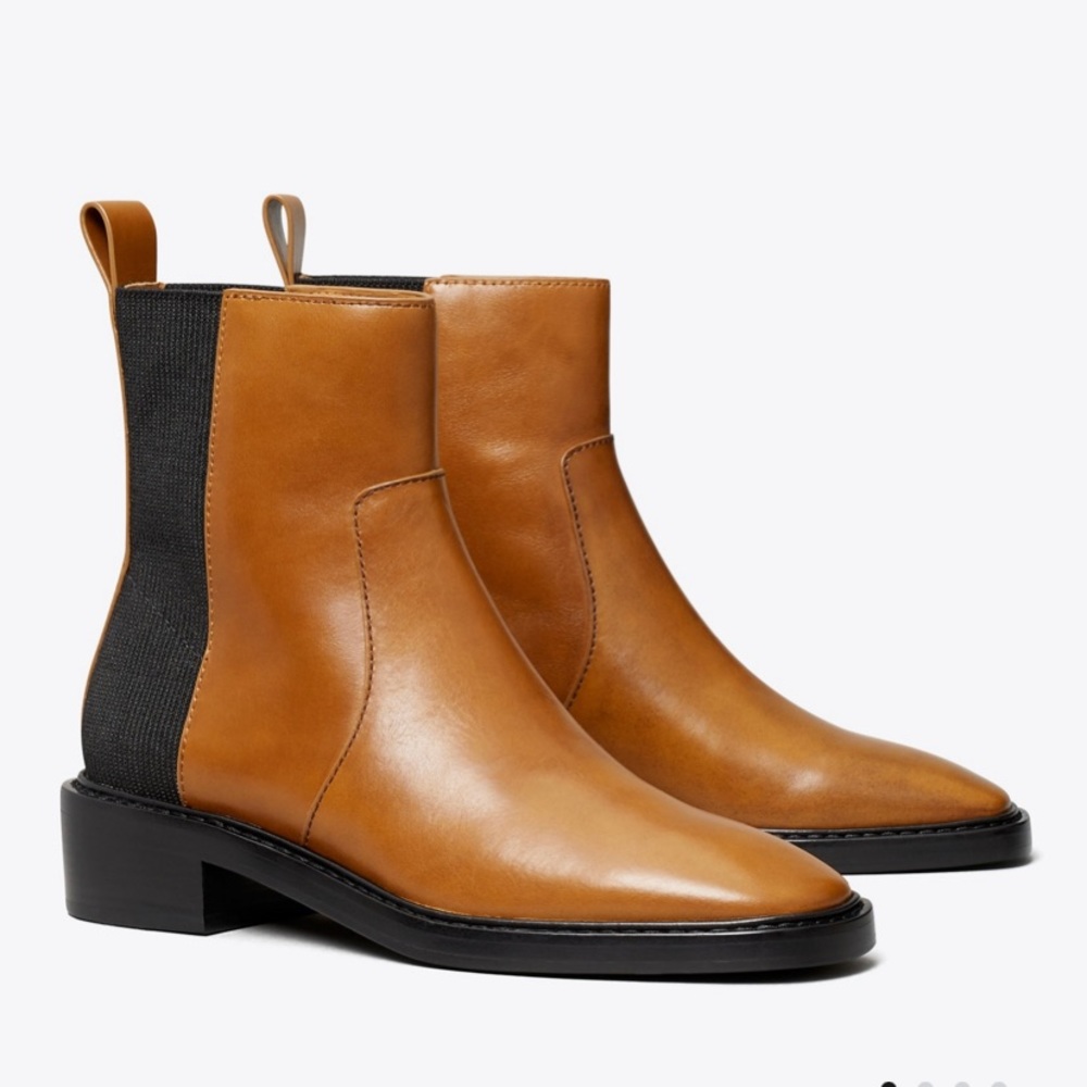 Chelsea Boots
